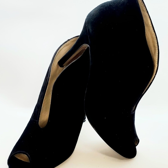 Adrienne Vittadini shoes - Picture 3 of 7